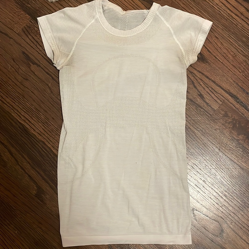 lululemon swiftly tech top